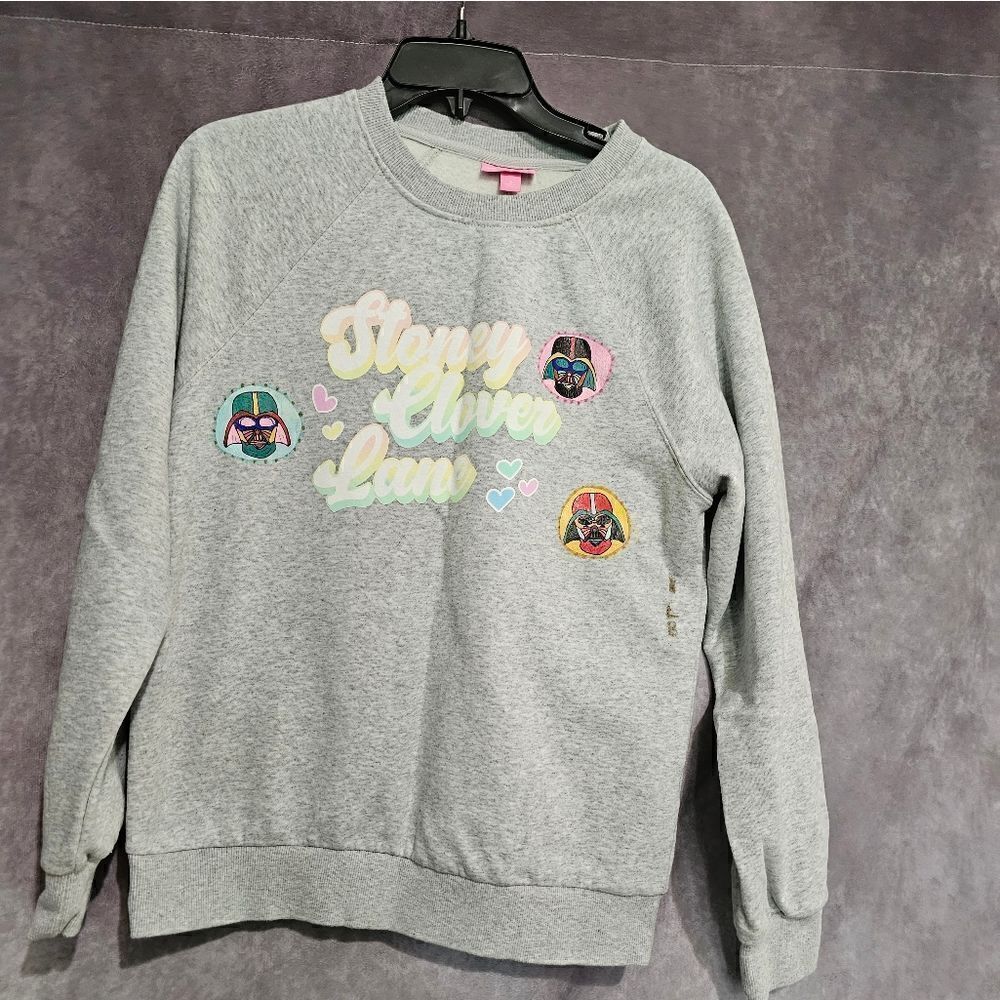 Women's CUSTOM Painted Swearshirt Small - Darth Vader Heads